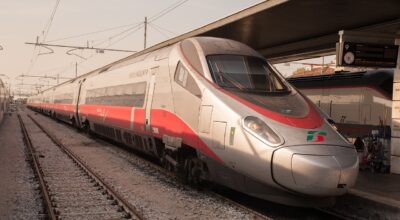 Treni per Roma, Uil Marche: “Trenitalia snobba le Marche. La Regioni alzi la voce, basta essere cittadini di serie B” 