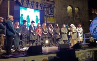 Voci al Futuro: Camilla e Sofia vincono il contest musicale della Uil Marche