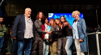 Voce al Futuro, dai diritti alla musica: oltre 200 studenti in piazza e i Midnight Breakout vincono il contest